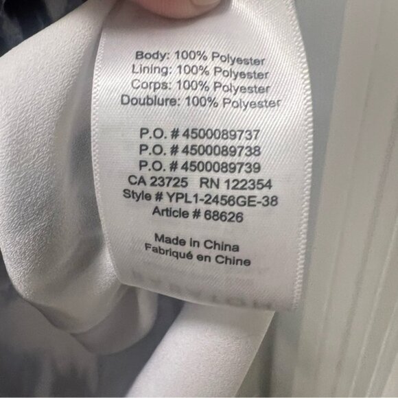 ARITZIA BABATON City Scene Blue and White Women's Crop Top Size Medium - Picture 5 of 6